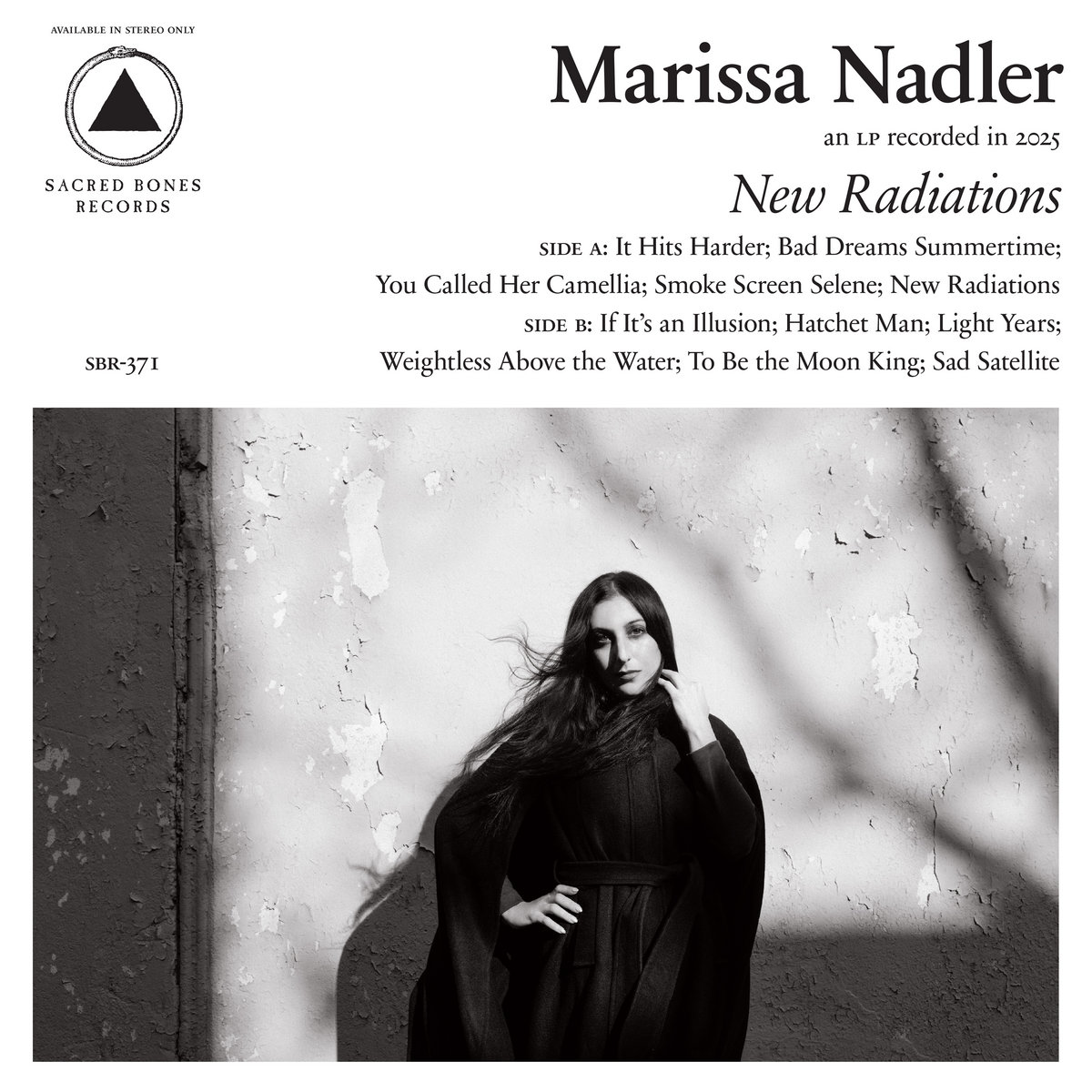 Marissa Nadler | New Radiations | 3hive.com